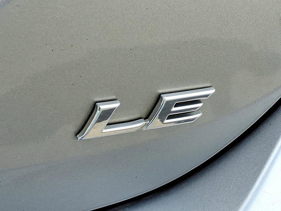 Certified 2020 Toyota Camry LE image 10