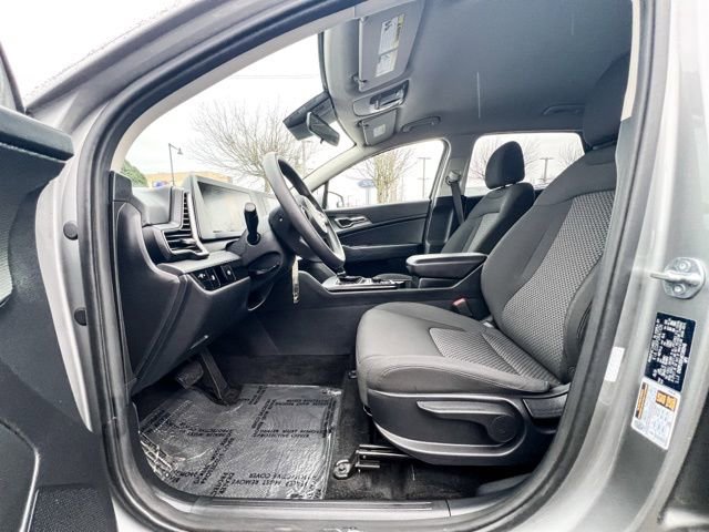 Certified 2024 Kia Sportage LX image 17