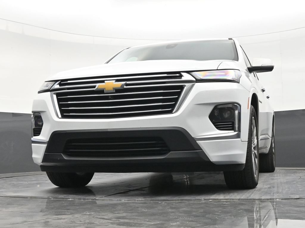 Used 2023 Chevrolet Traverse Premier FWD image 26