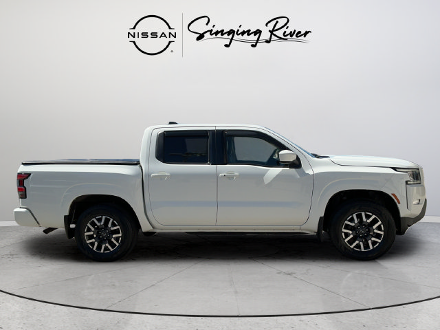 Used 2024 Nissan Frontier SL w/ Technology Package AWD/4WD image 8