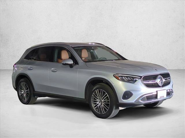 Certified 2026 Mercedes-Benz GLC 300 image 3