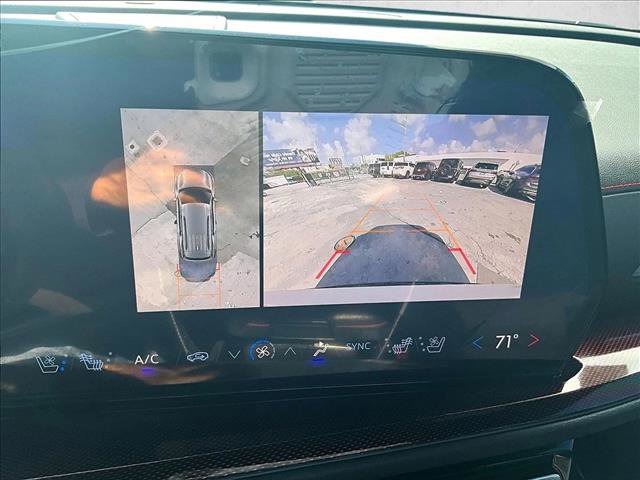 Certified 2024 Chevrolet Traverse RS image 23