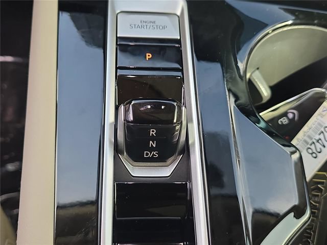 New 2026 Volkswagen Atlas SE FWD image 21