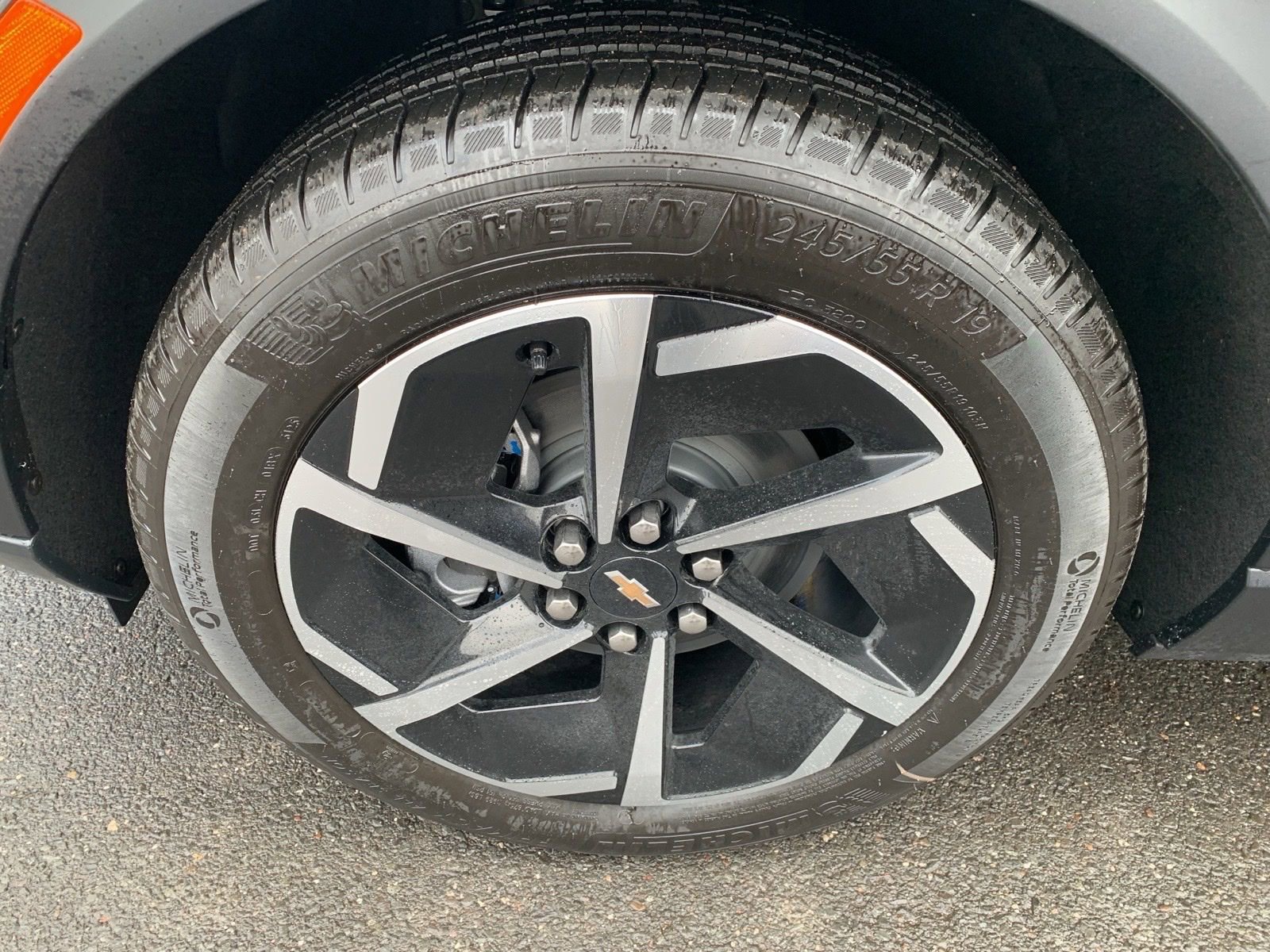 New 2026 Chevrolet Equinox EV LT image 12