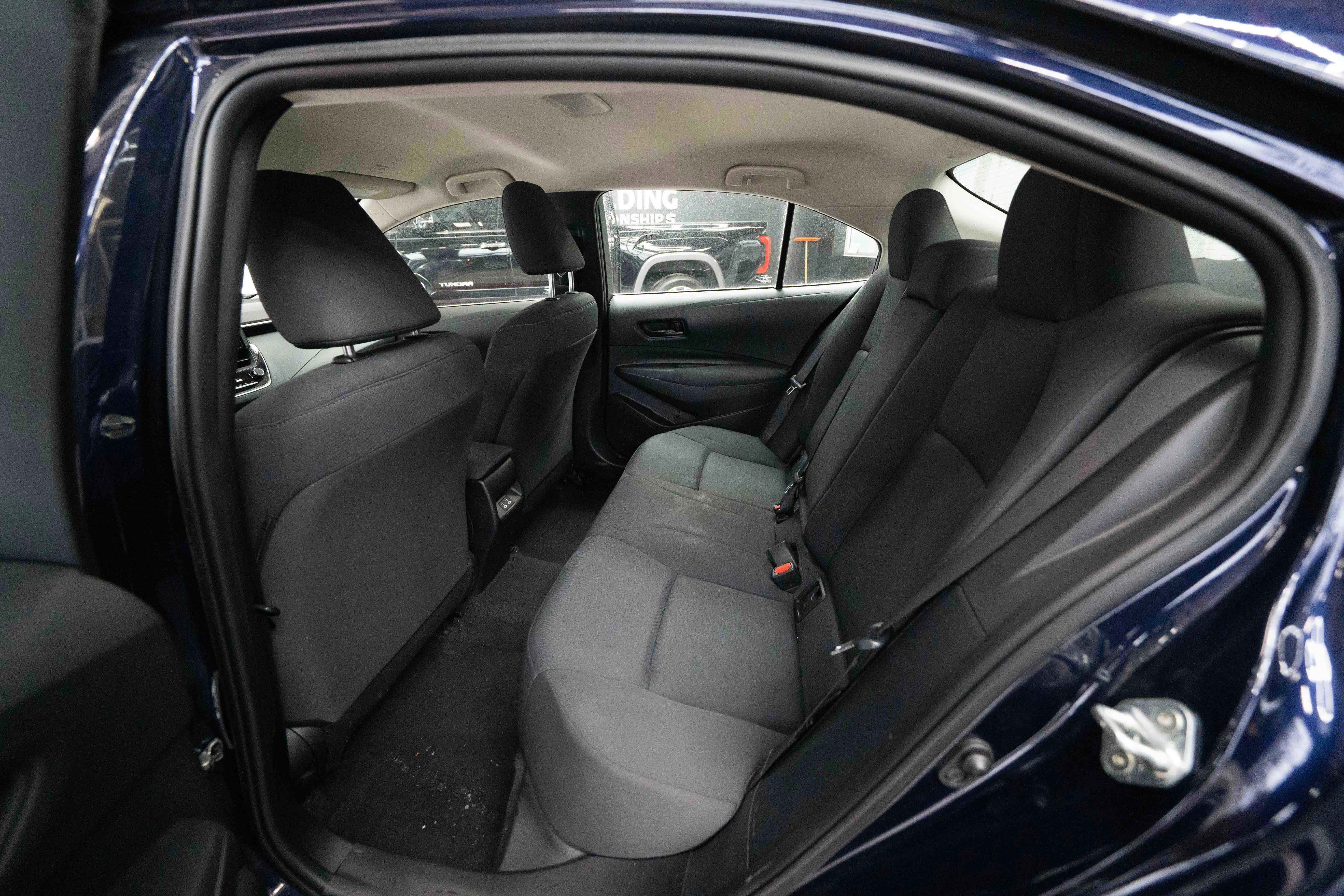 Used 2023 Toyota Corolla LE image 23