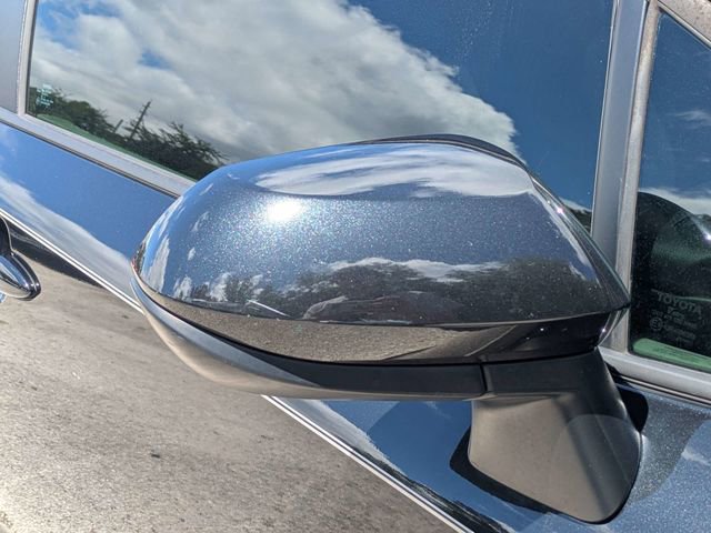 Used 2022 Toyota Corolla LE FWD image 9