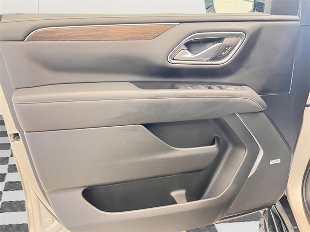 Certified 2024 Chevrolet Suburban Premier image 15
