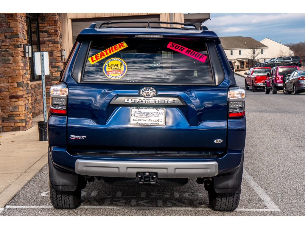 Used 2023 Toyota 4Runner TRD Off-Road Premium image 4