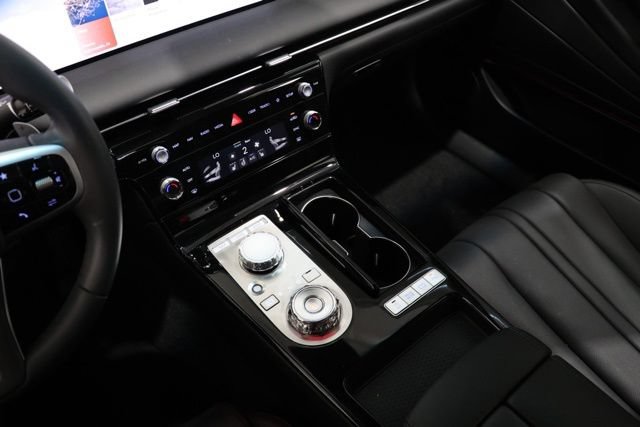 Used 2025 Genesis G80 2.5T AWD/4WD image 31
