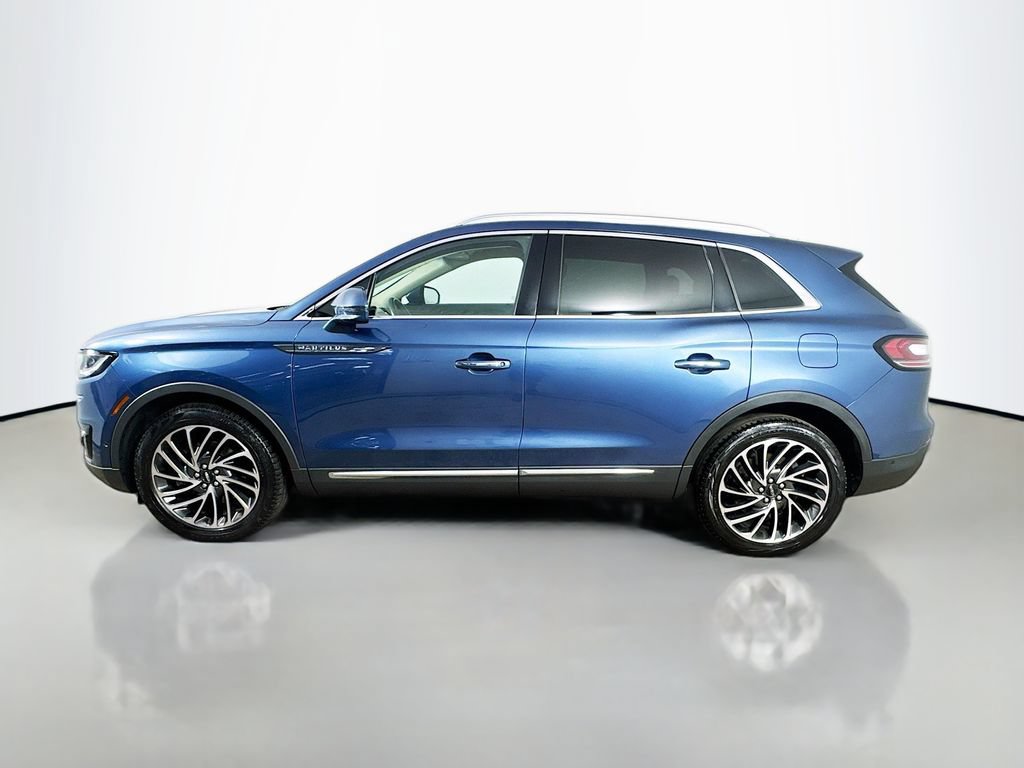 Used 2019 Lincoln Nautilus Reserve AWD/4WD image 4