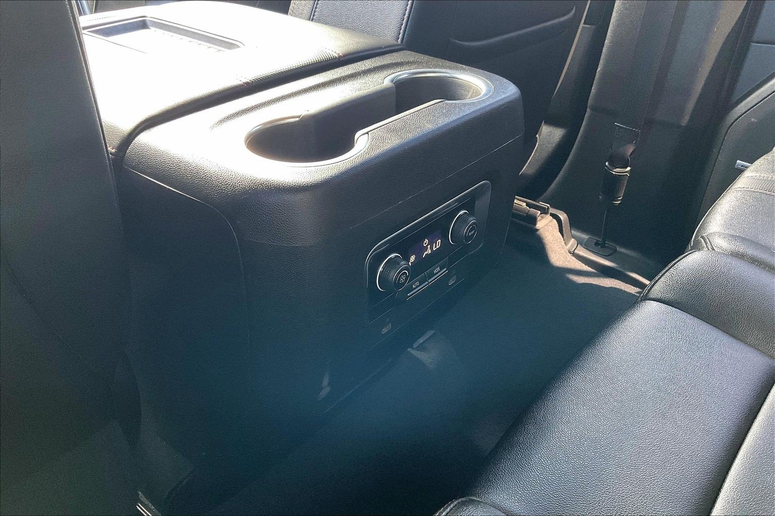 Used 2021 Chevrolet Tahoe RST AWD/4WD image 41