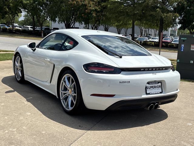 Used 2024 Porsche 718 Cayman w/ Premium Package RWD image 9