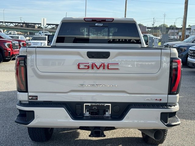 New 2026 GMC Sierra 2500 AT4 image 4