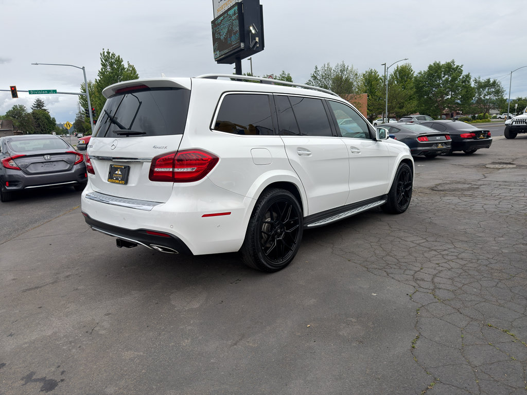 Used 2018 Mercedes-Benz GLS 550 4MATIC image 8