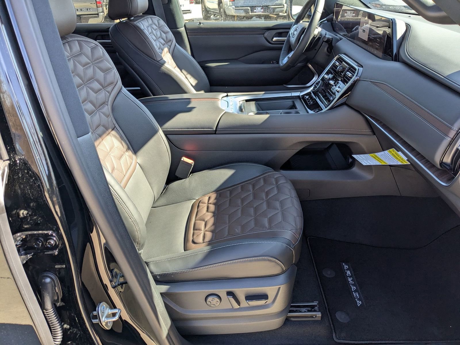 New 2026 Nissan Armada Platinum image 30