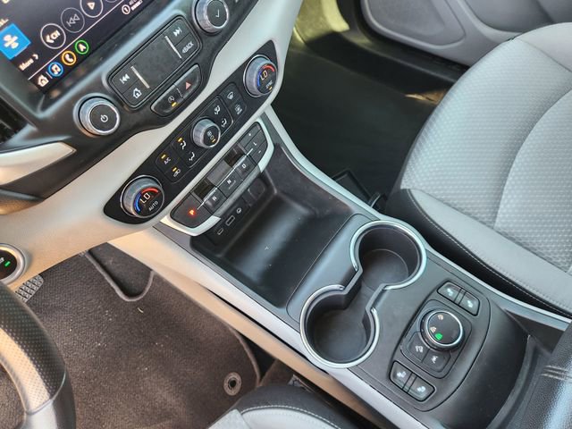 Used 2023 GMC Terrain SLE w/ Driver Convenience Package image 19