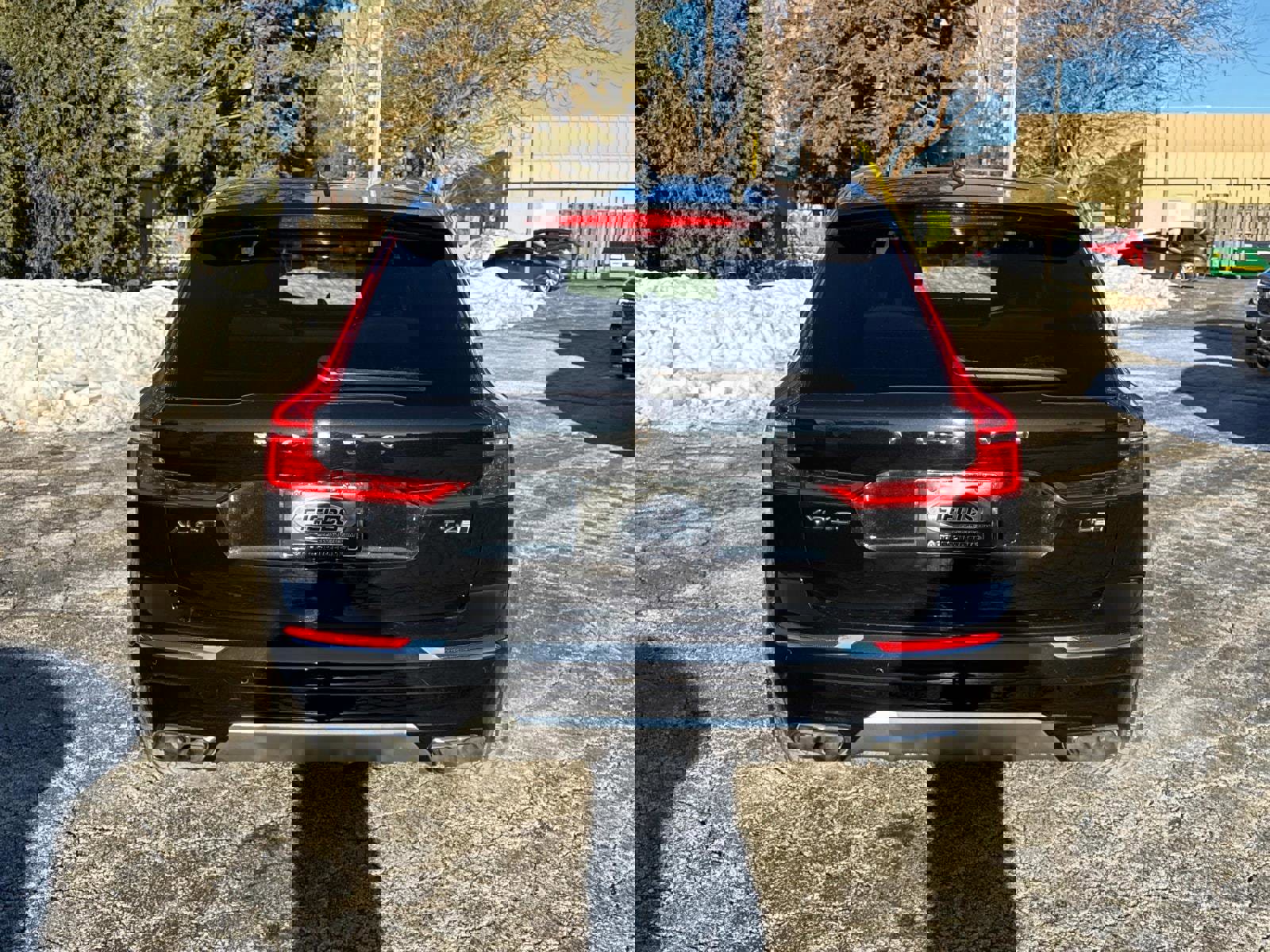 Used 2019 Volvo XC60 T6 Inscription image 6