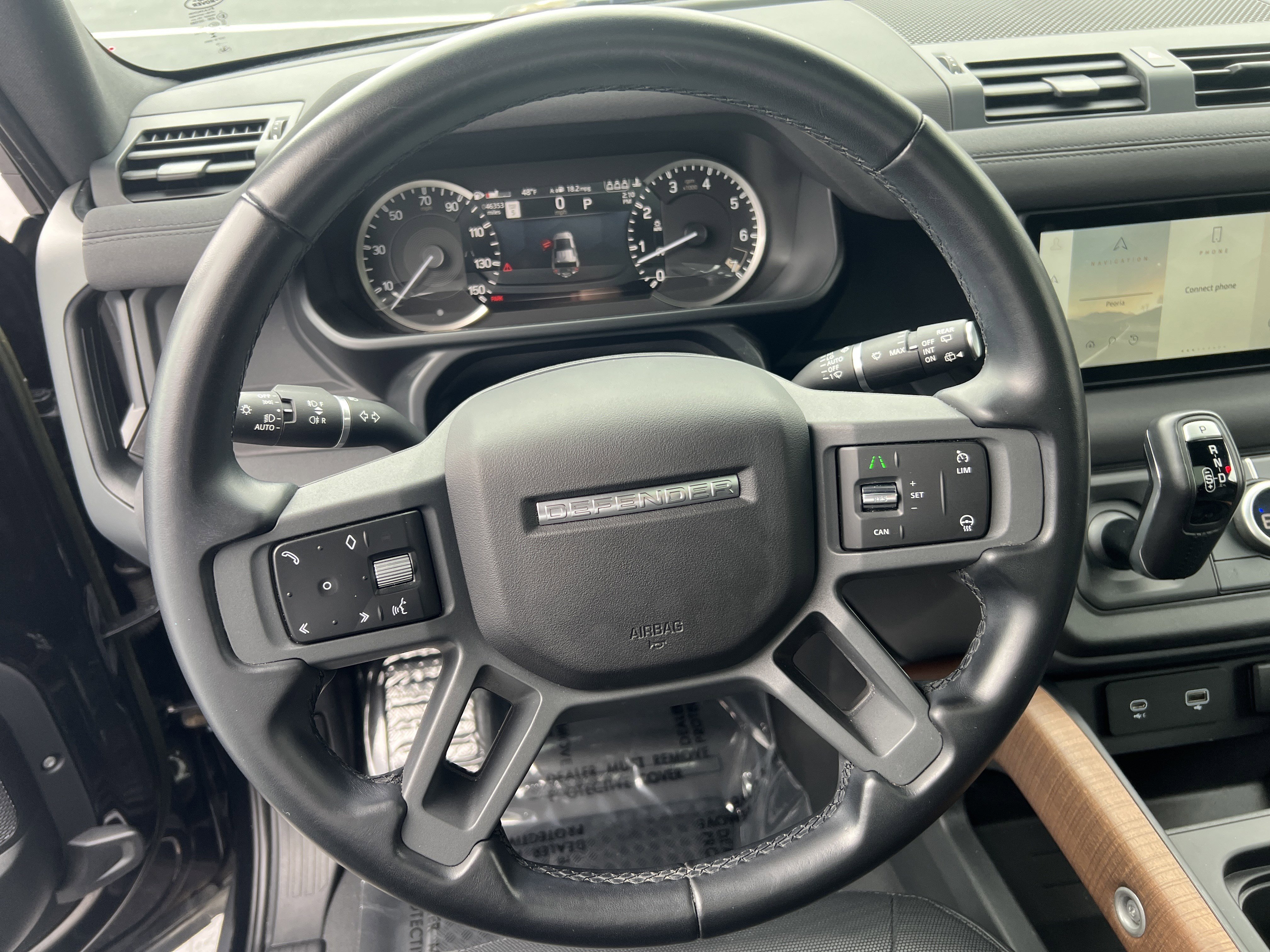 Certified 2023 Land Rover Defender 110 X-Dynamic SE AWD/4WD image 12