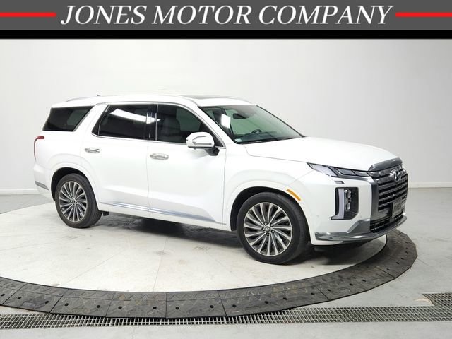 Used 2024 Hyundai Palisade Calligraphy image 1