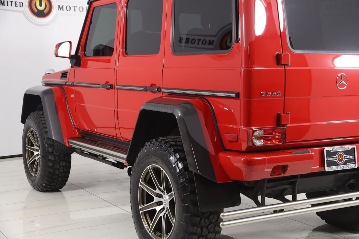 Used 2017 Mercedes-Benz G 550 Squared image 32