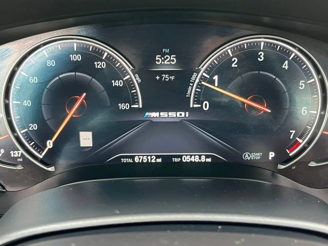 Used 2018 BMW M550i xDrive w/ Dynamic Handling Package AWD/4WD image 13