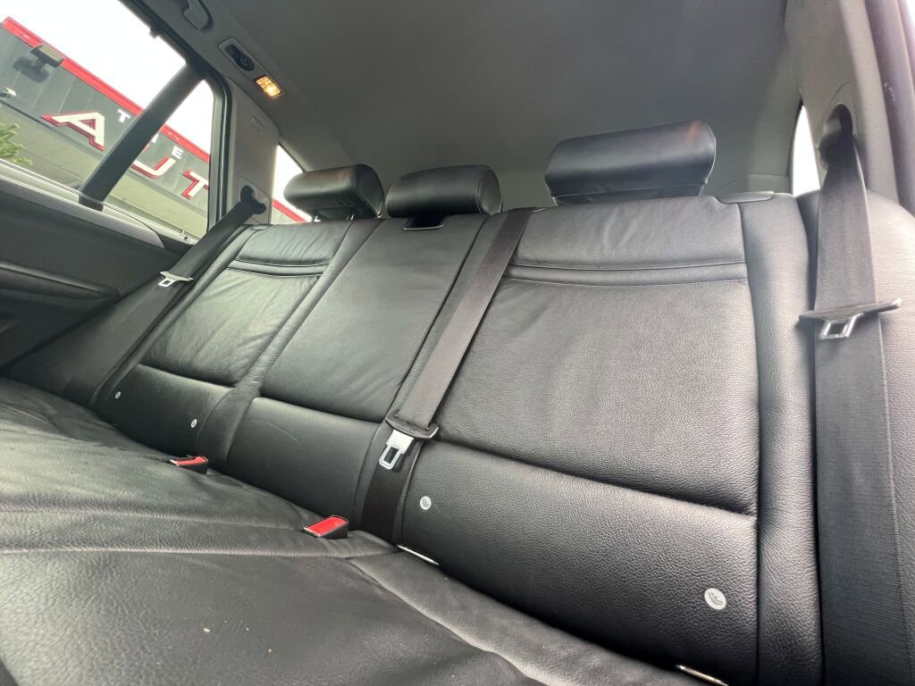 Used 2011 BMW X5 xDrive35i image 14