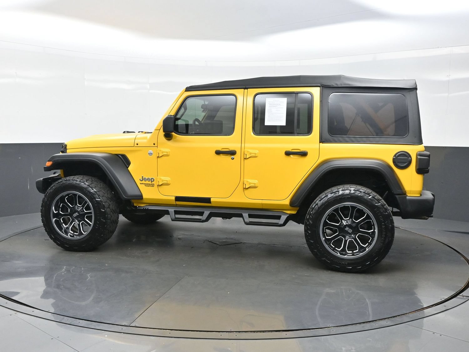 Used 2019 Jeep Wrangler Unlimited Sport AWD/4WD image 4