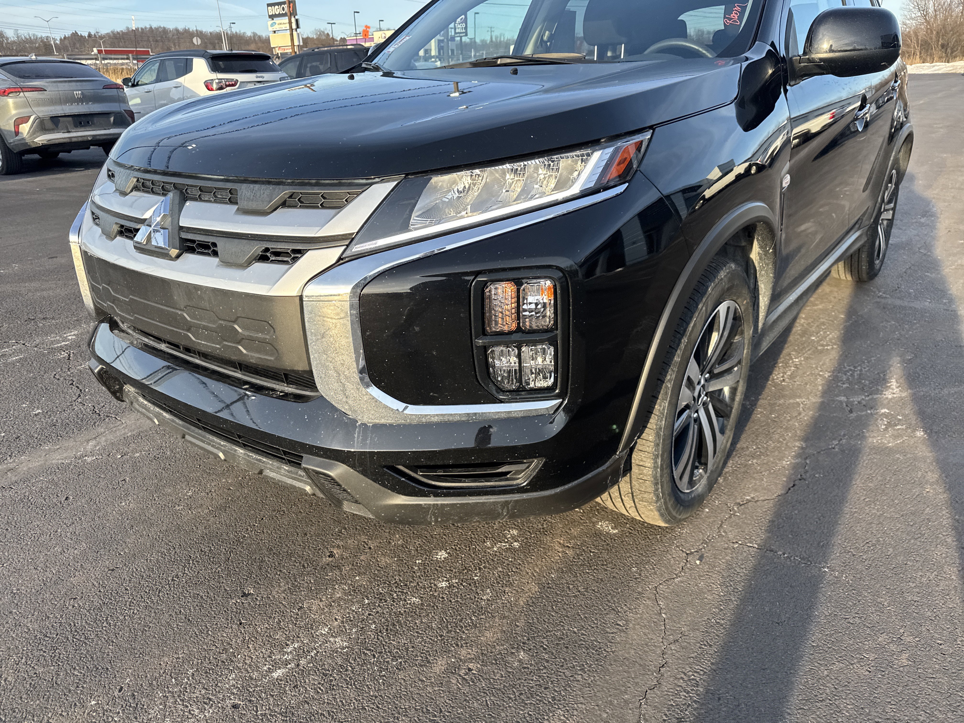 Used 2025 Mitsubishi Outlander Sport ES image 10