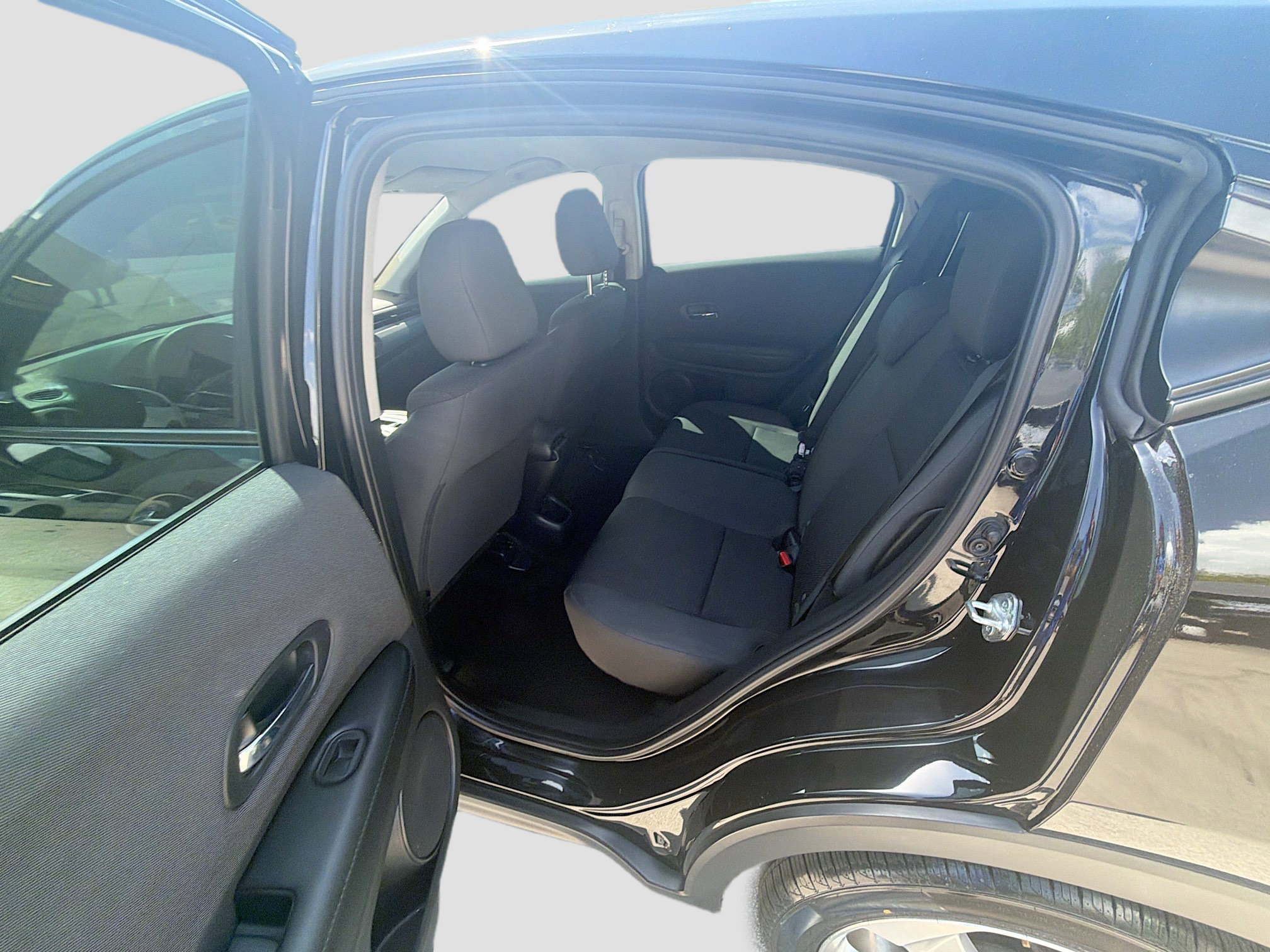 Certified 2022 Honda HR-V LX image 22