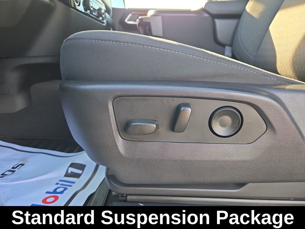 Used 2023 Chevrolet Silverado 1500 LT image 12