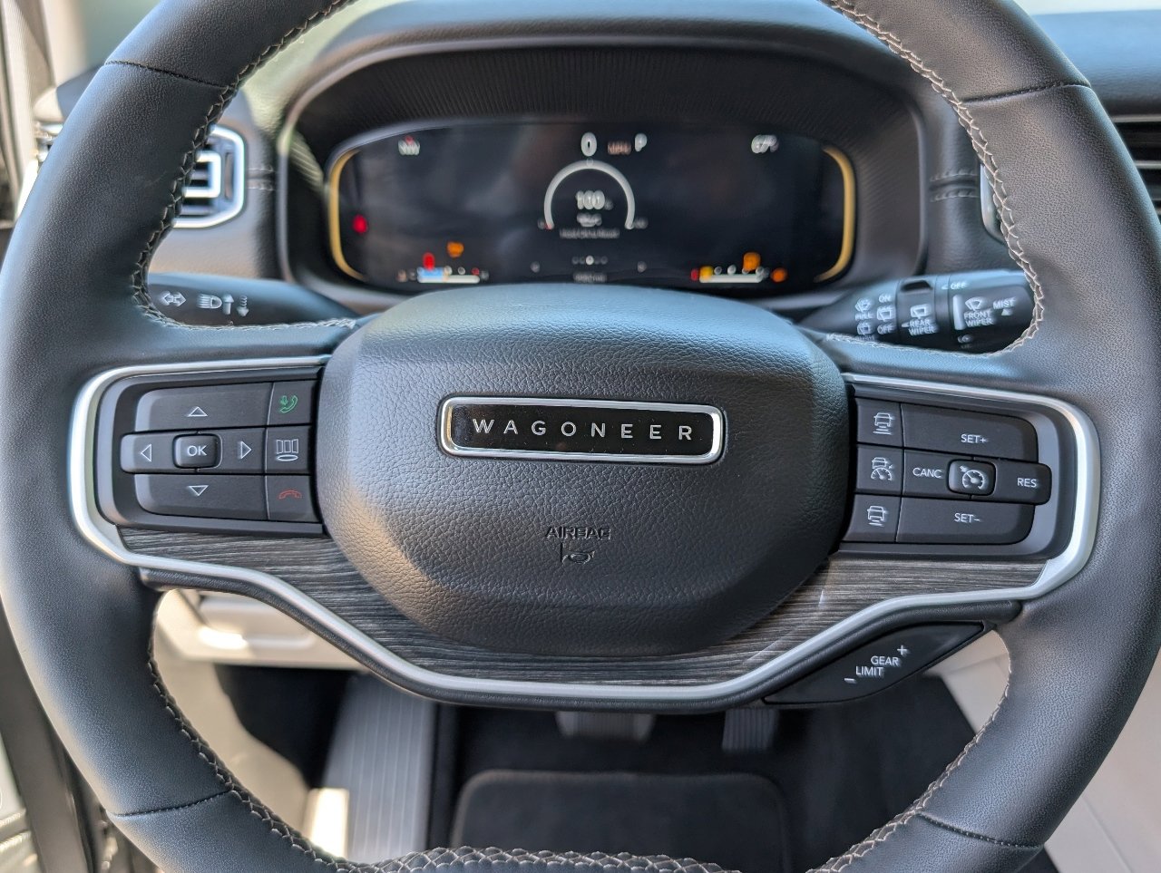 Used 2022 Jeep Wagoneer Series III image 19