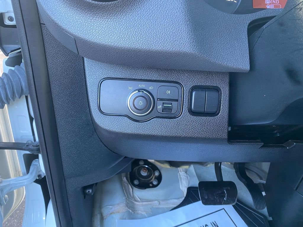 Used 2021 Mercedes-Benz Sprinter 2500 w/ Driver Convenience Package image 14