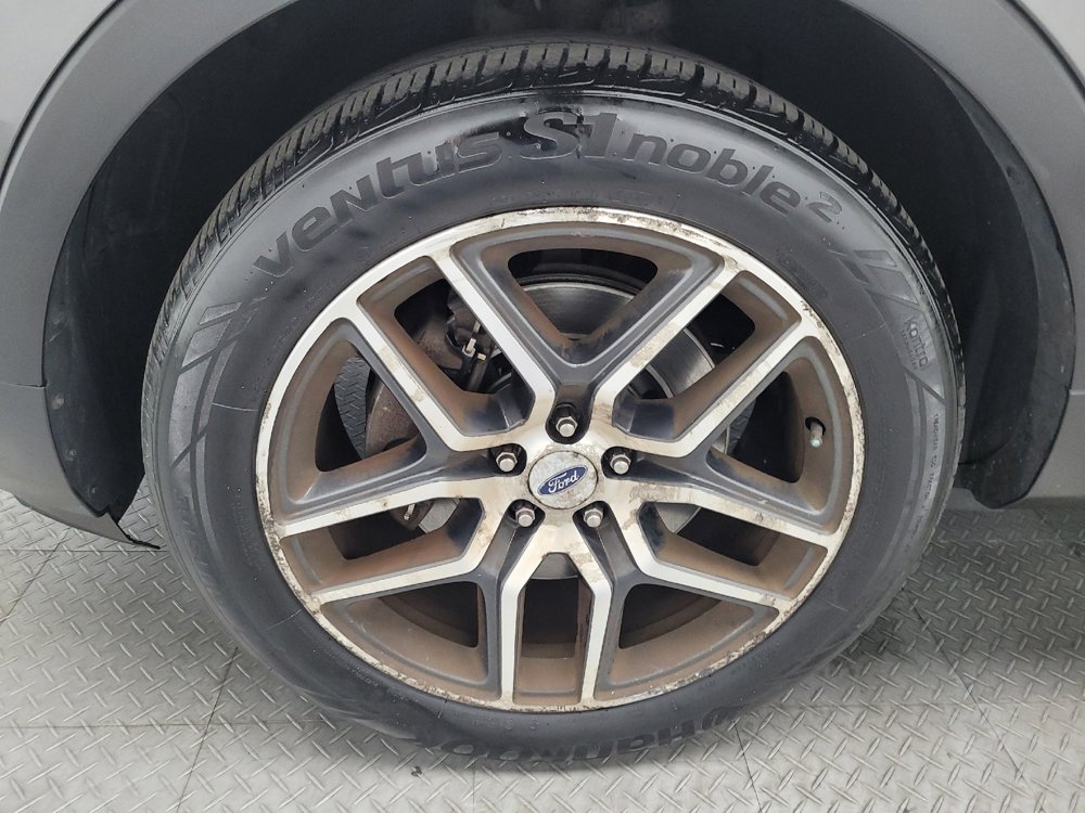 Used 2017 Ford Explorer Sport AWD/4WD image 31