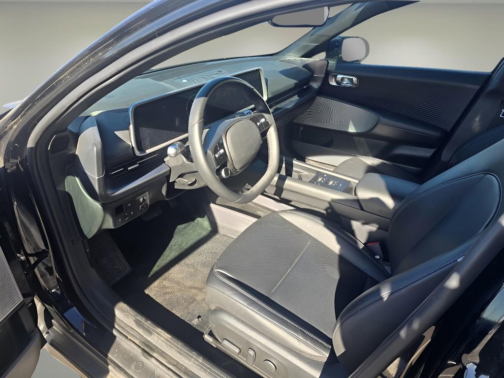 Used 2023 Hyundai Ioniq 6 SEL image 17