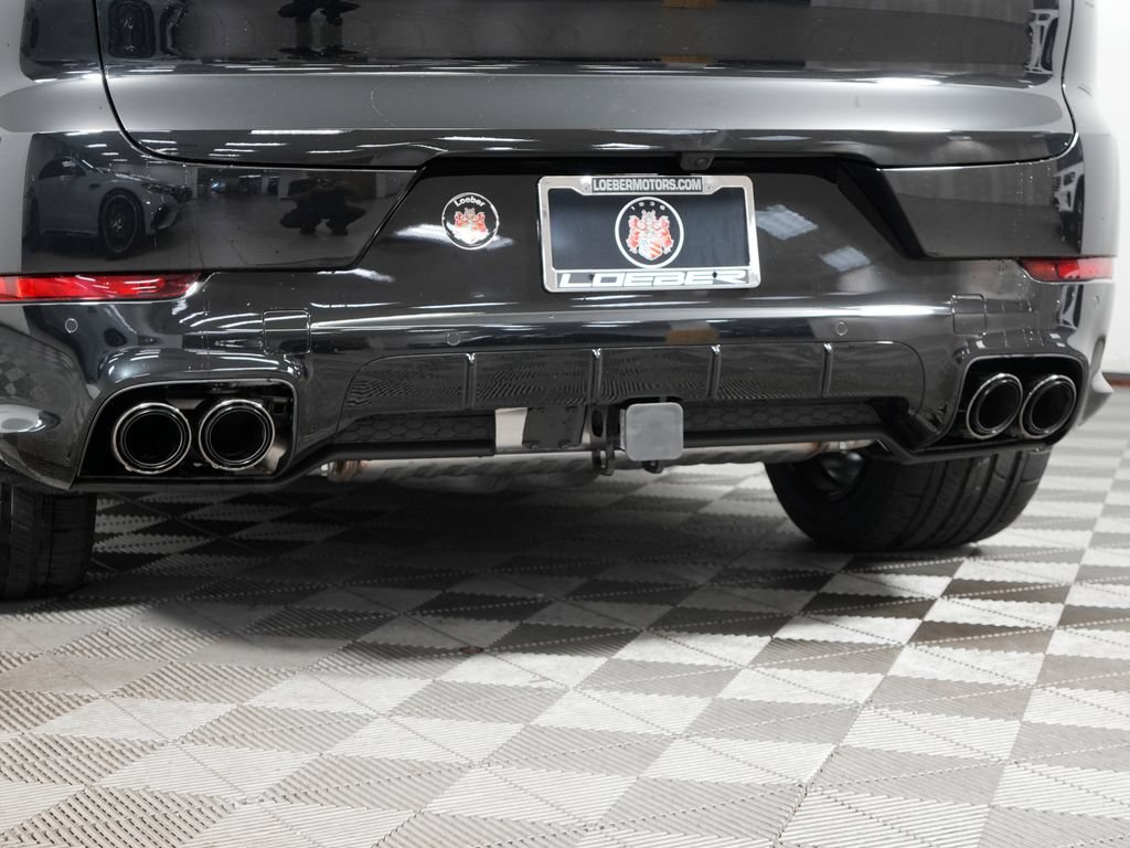 New 2026 Porsche Cayenne GTS AWD/4WD image 13