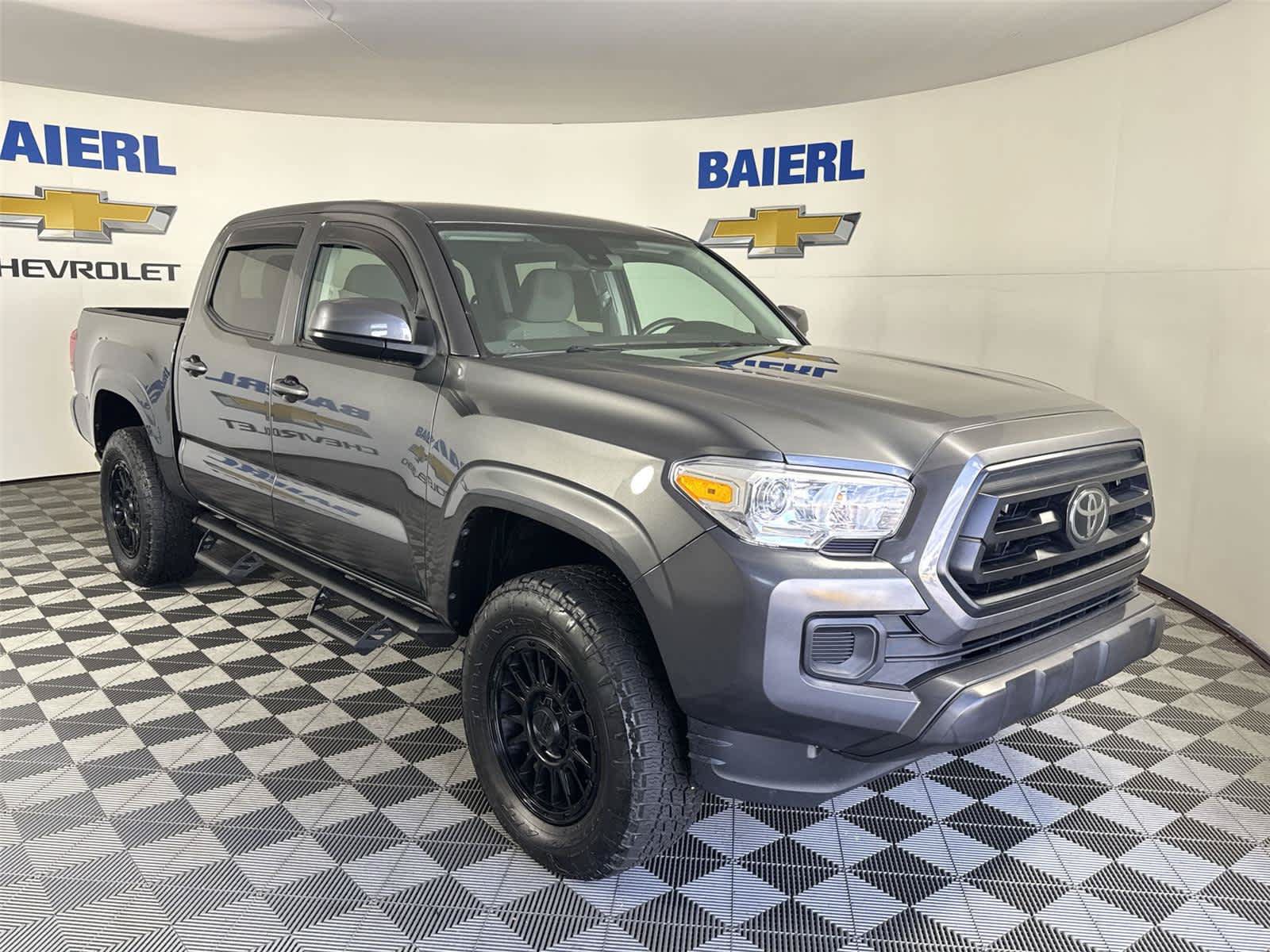 Used 2022 Toyota Tacoma SR AWD/4WD image 7