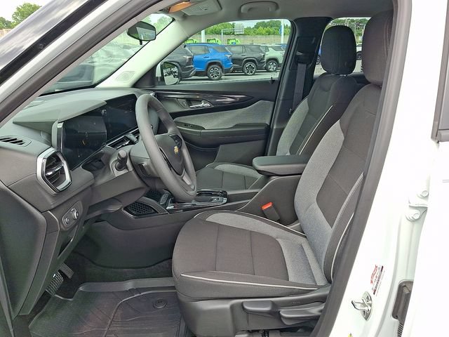 New 2026 Chevrolet TrailBlazer LT FWD image 6