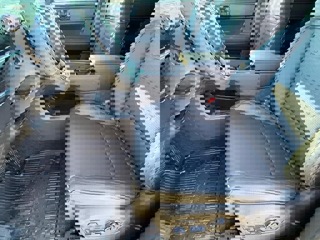 New 2026 Hyundai Santa Fe Calligraphy image 13