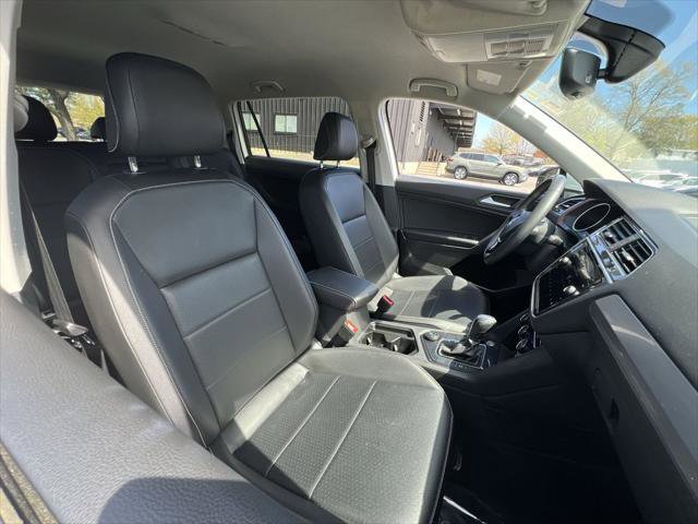Certified 2021 Volkswagen Tiguan SE AWD/4WD image 23