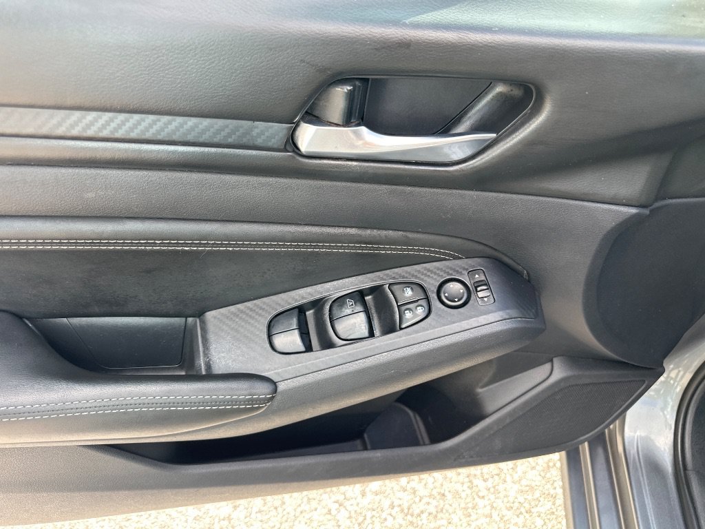 Used 2019 Nissan Altima 2.5 S FWD image 10