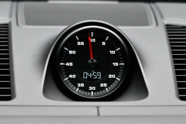 Used 2021 Porsche Cayenne S image 17