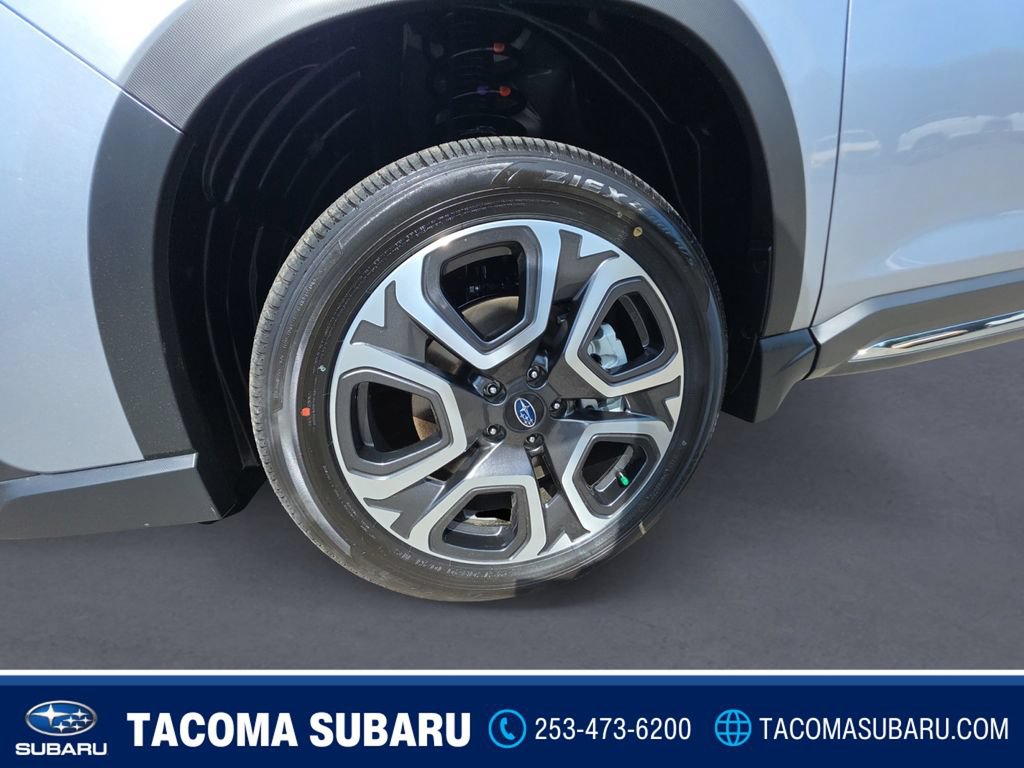 New 2026 Subaru Ascent Limited AWD/4WD image 9