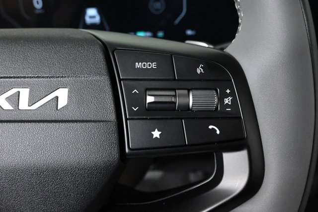 New 2025 Kia EV6 Wind image 25
