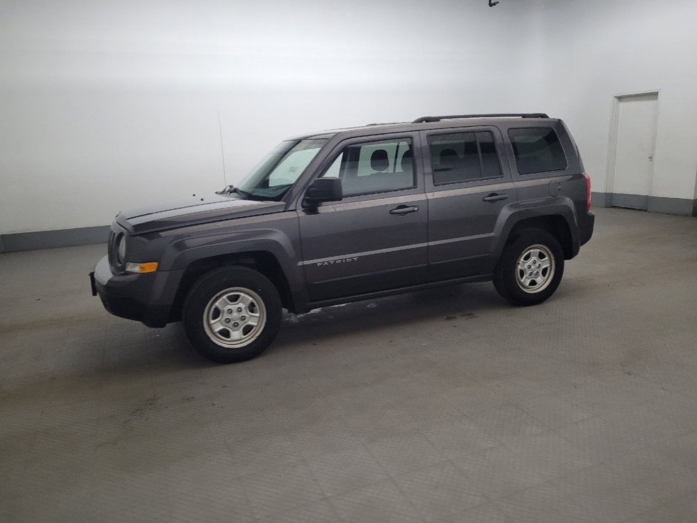 Used 2015 Jeep Patriot Sport w/ Power Value Group AWD/4WD image 2