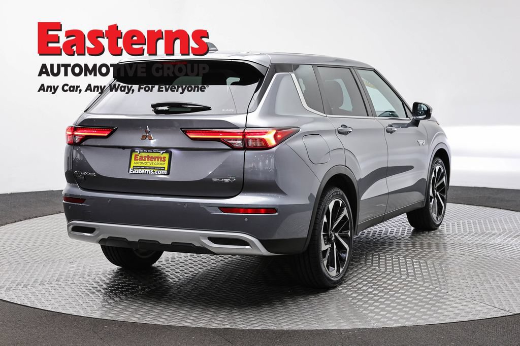 Used 2023 Mitsubishi Outlander SE AWD/4WD image 68