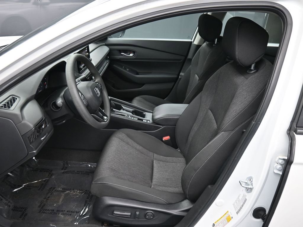Certified 2023 Honda Accord EX image 19