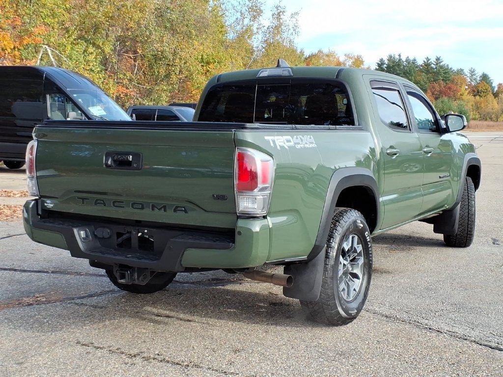 Used 2021 Toyota Tacoma TRD Off-Road w/ TRD Premium Off Road Package AWD/4WD image 4