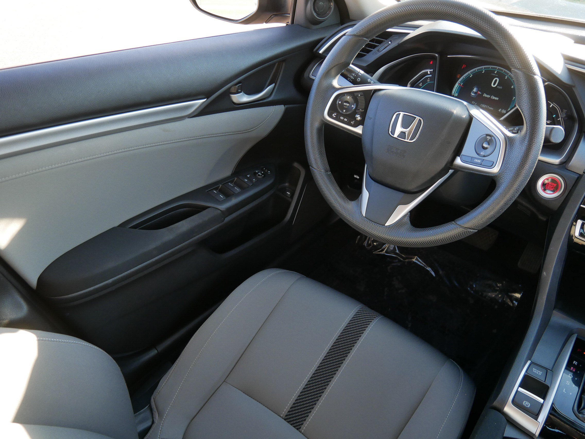 Used 2016 Honda Civic EX image 9