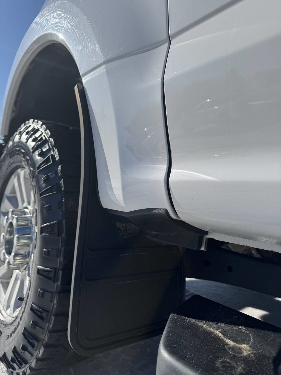 Used 2019 Ford F350 XLT w/ FX4 Off-Road Package image 19