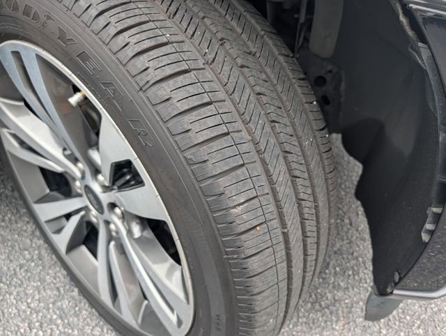 Used 2019 Ford Expedition XLT w/ Equipment Group 202A RWD image 34
